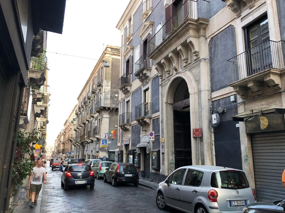Appartamento Lettera Living Manzoni 18 Aeroporto di Catania Fontana Rossa Italia